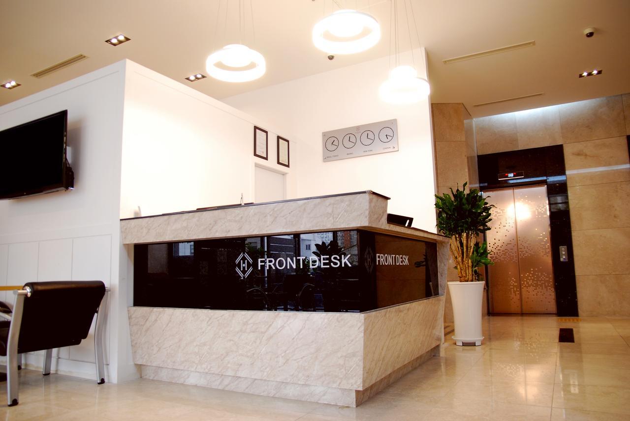 Honors Hotel Hwaseong Екстериор снимка